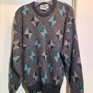 Vintage 80’s Expressions black, gray, teal argyle sweater
